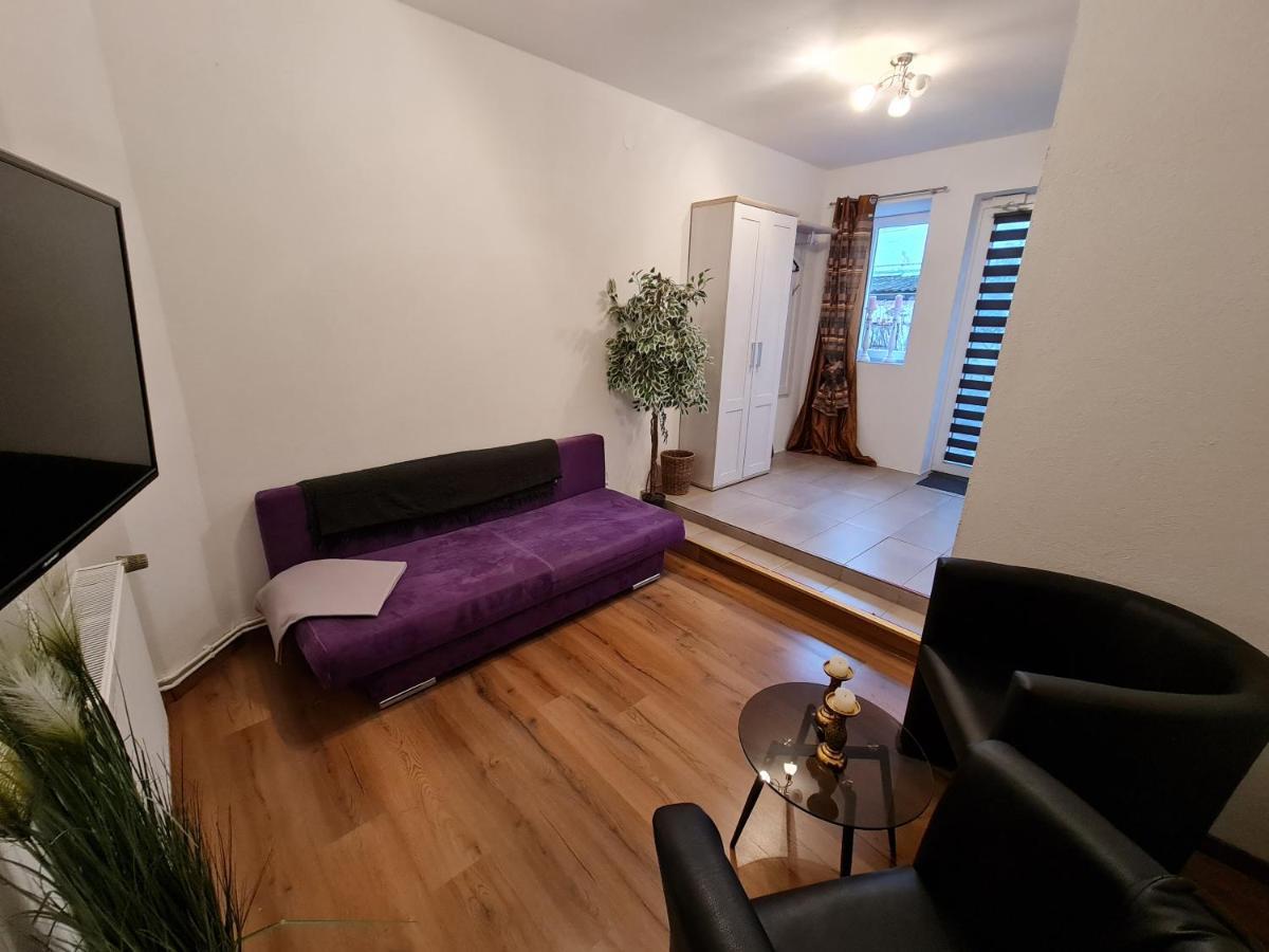 Hotel Zur Seerobbe Куксхавен Екстериор снимка