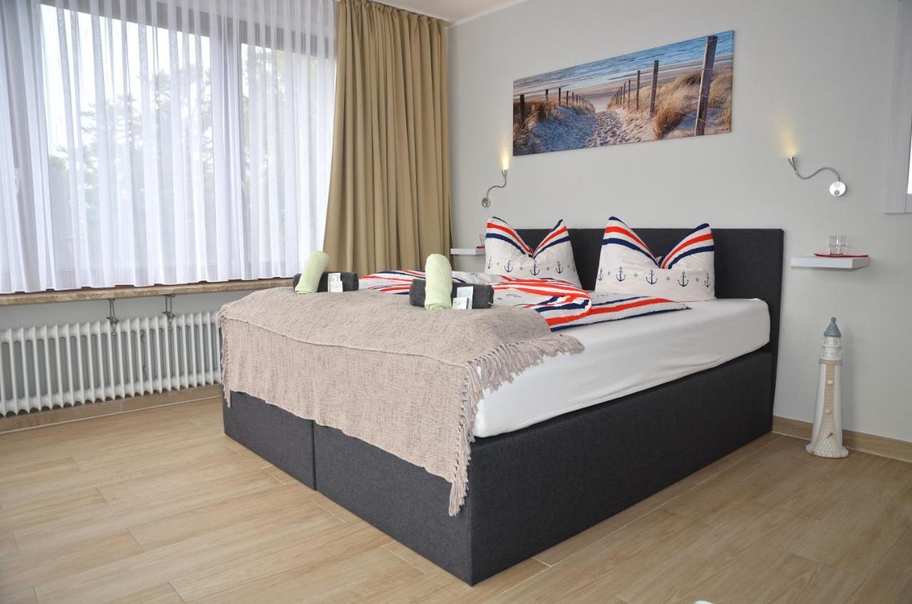 Hotel Zur Seerobbe Куксхавен Екстериор снимка