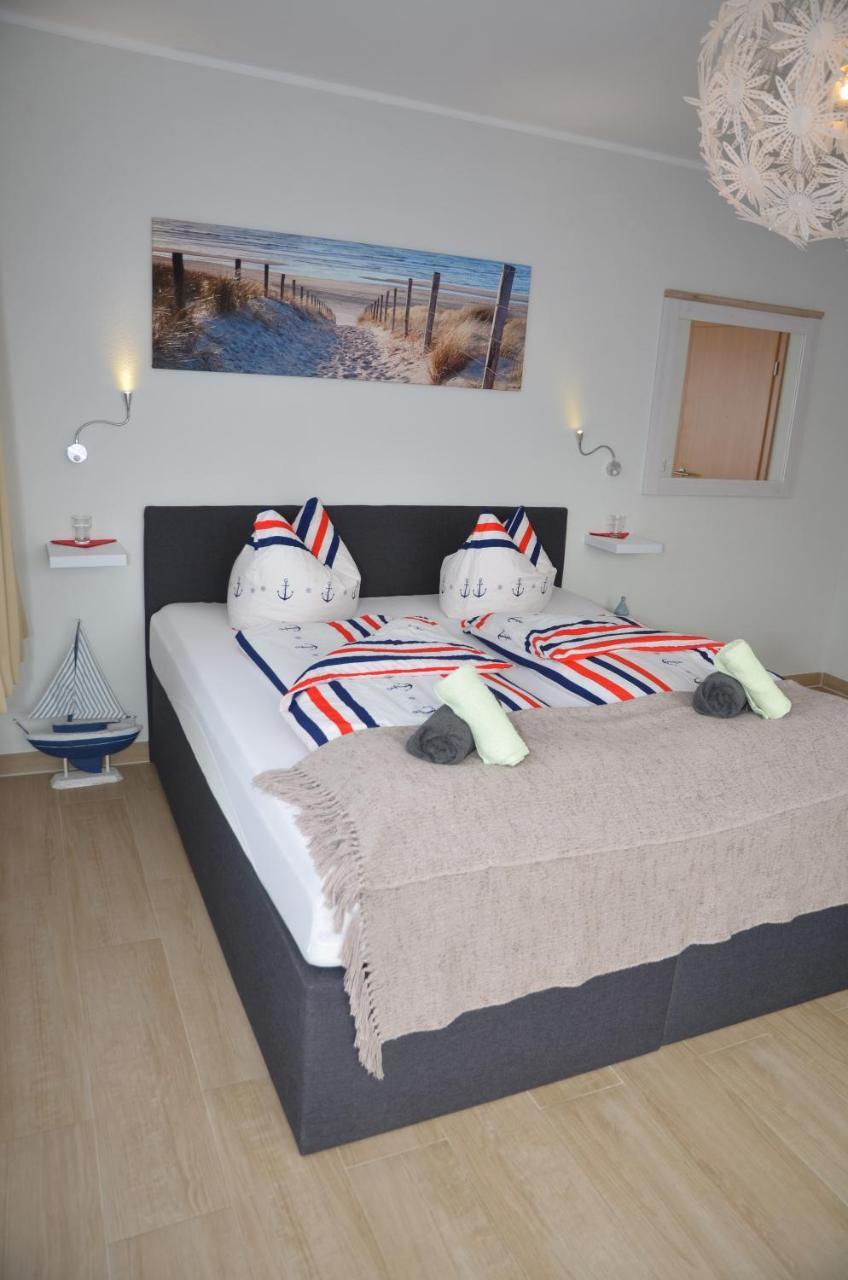 Hotel Zur Seerobbe Куксхавен Екстериор снимка