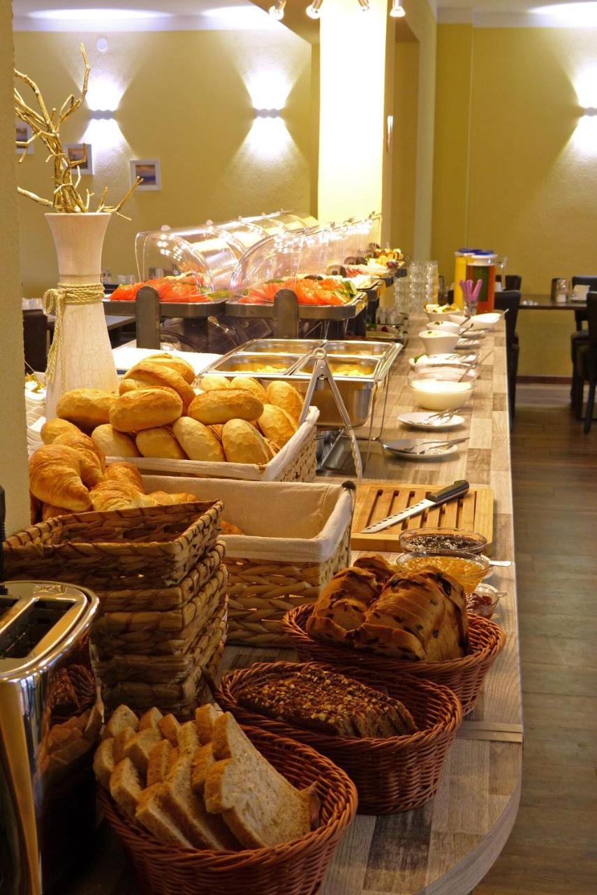 Hotel Zur Seerobbe Куксхавен Екстериор снимка