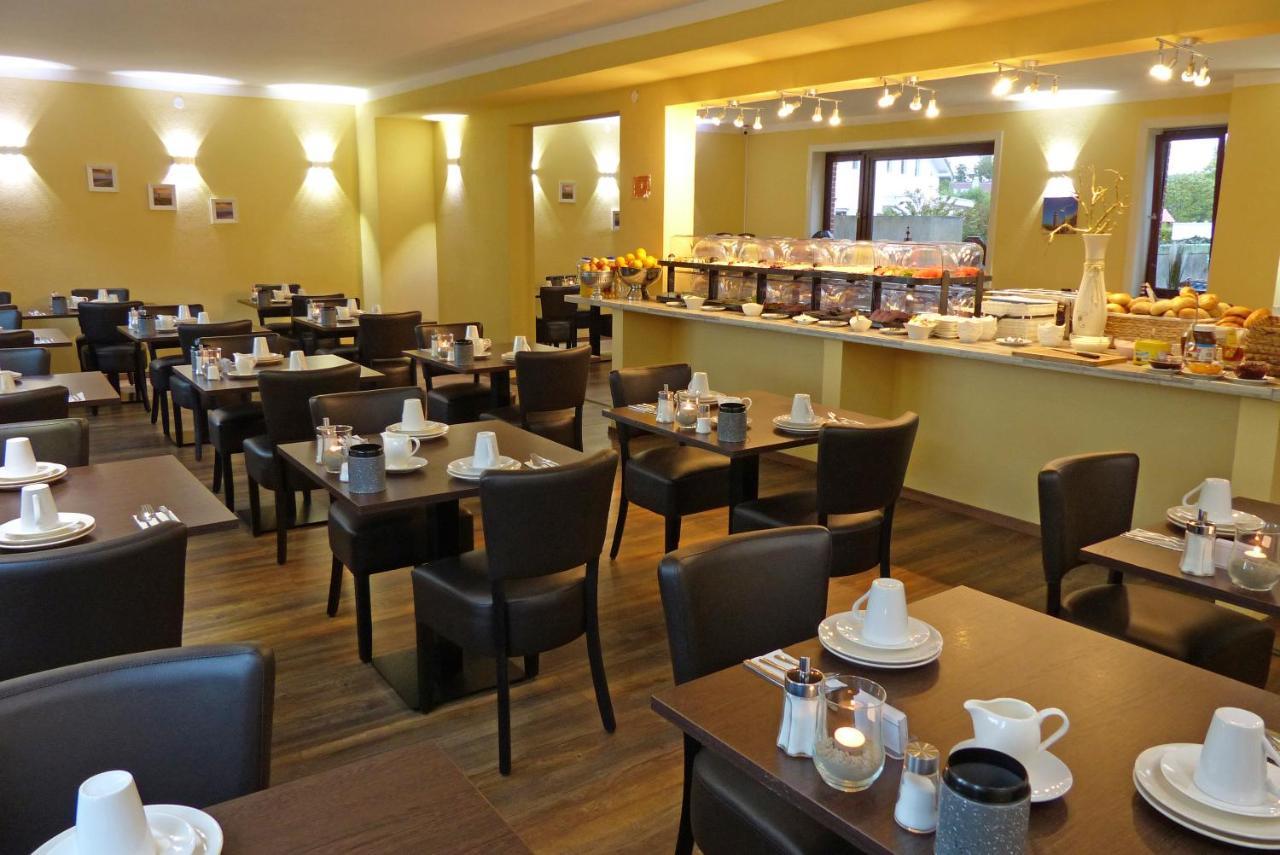 Hotel Zur Seerobbe Куксхавен Екстериор снимка
